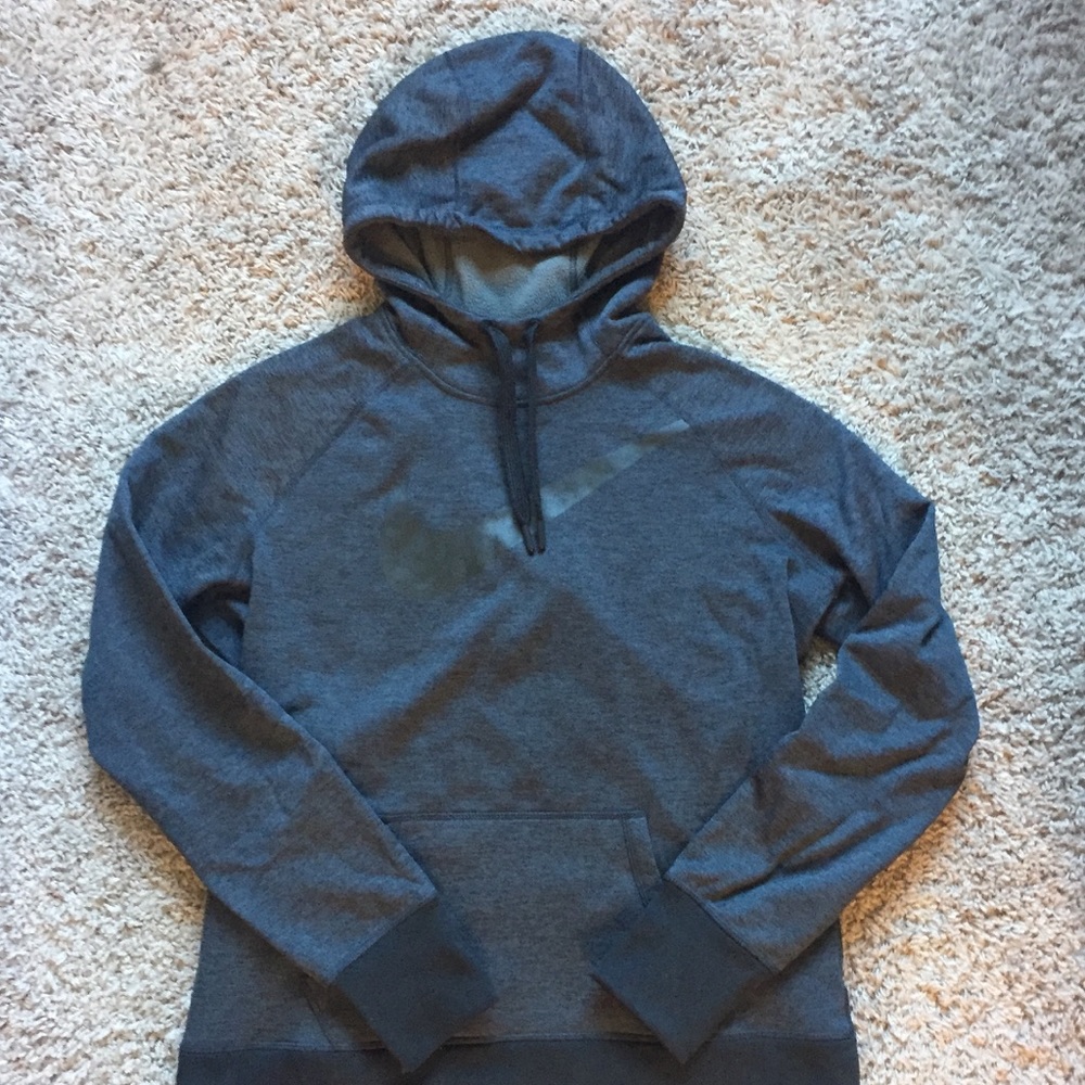 Nike Women’s Pullover Therma-fit Hoodie